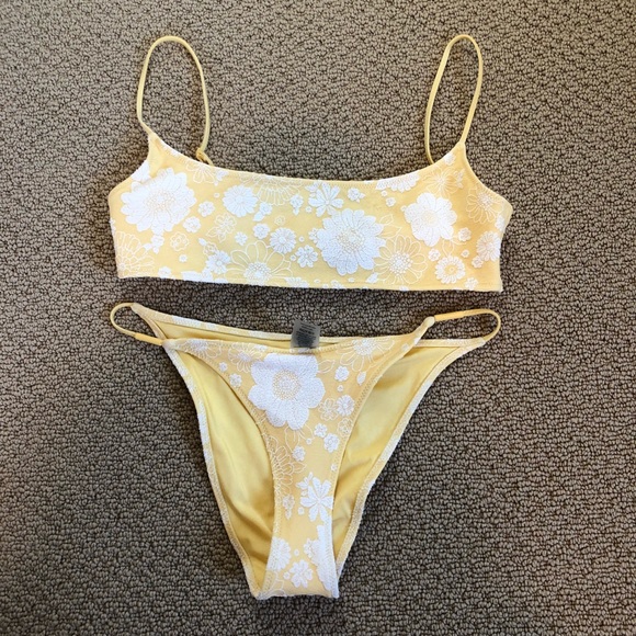 triangl gemma bikini
